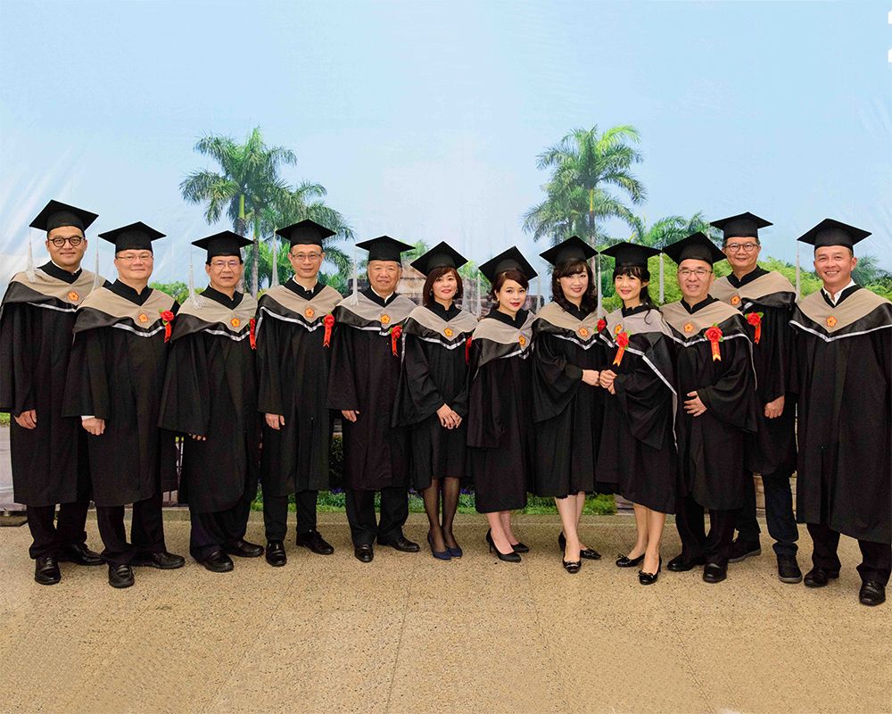 EMBA Commencement: Class of 2018 to Work Toward Social Innovation-封面圖