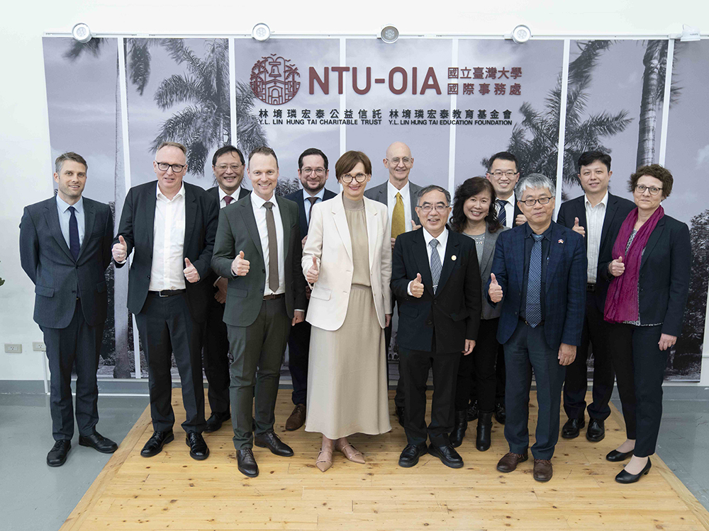German Minister of Education and Research Visits NTU for Bilateral Communication-封面圖