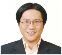 Professor Huan-Tsung Chang